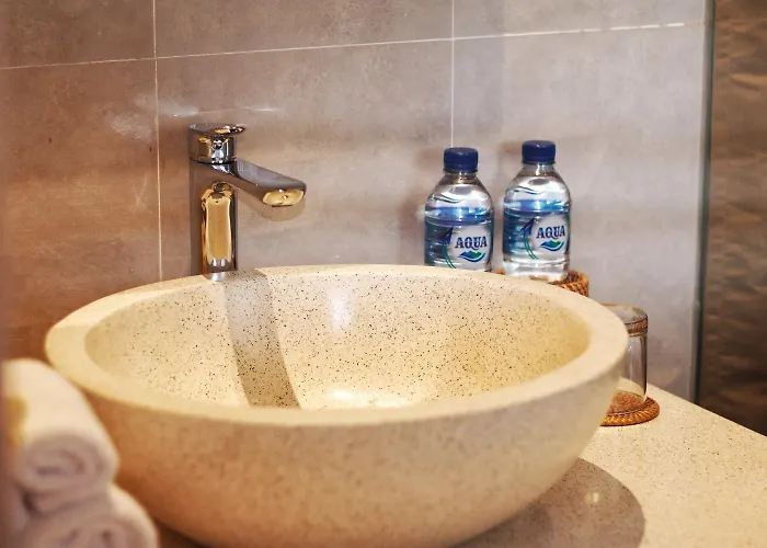 ホテル Gayatri Retreat ウブド